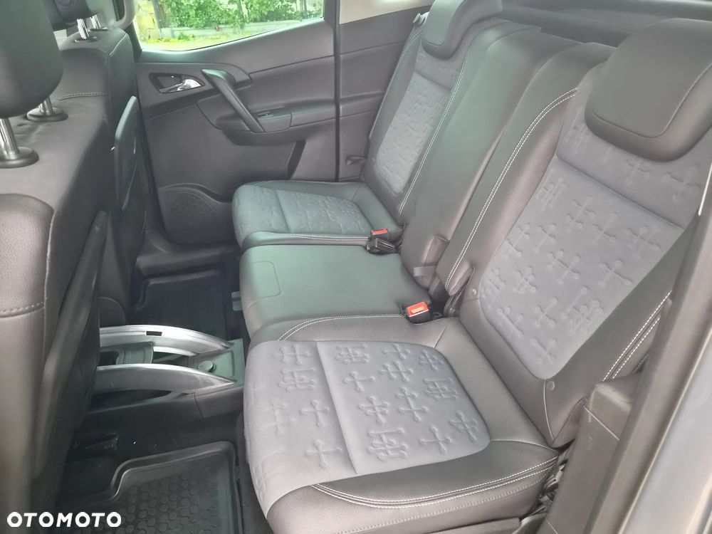 Opel Meriva - 26