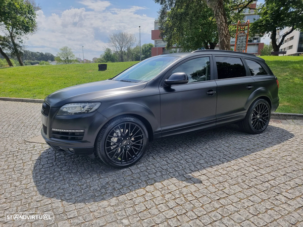 Audi Q7 3.0 TDI DPF quattro tiptronic