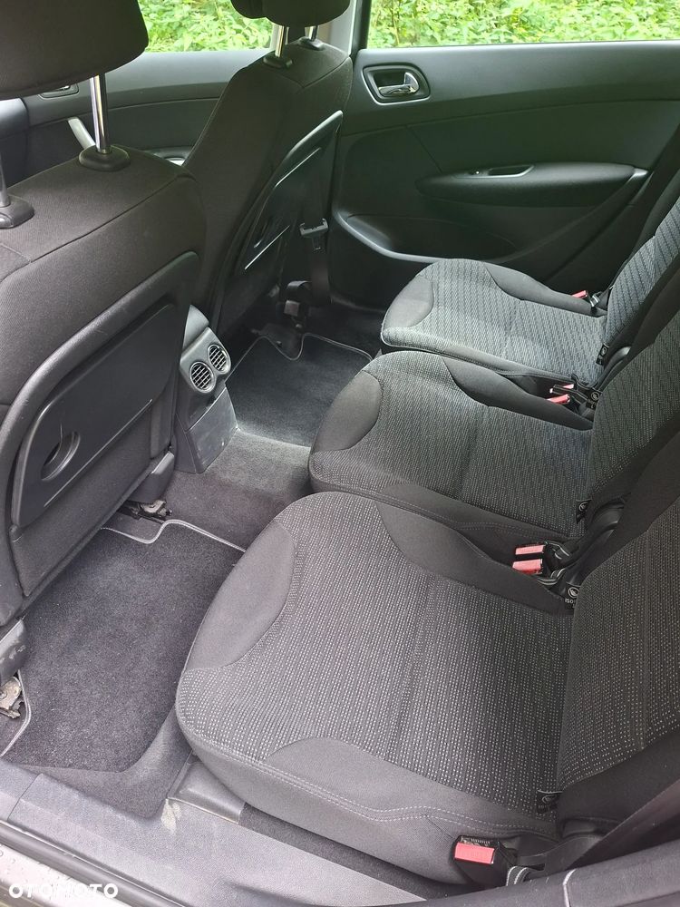 Peugeot 308 1.6 Trendy - 6