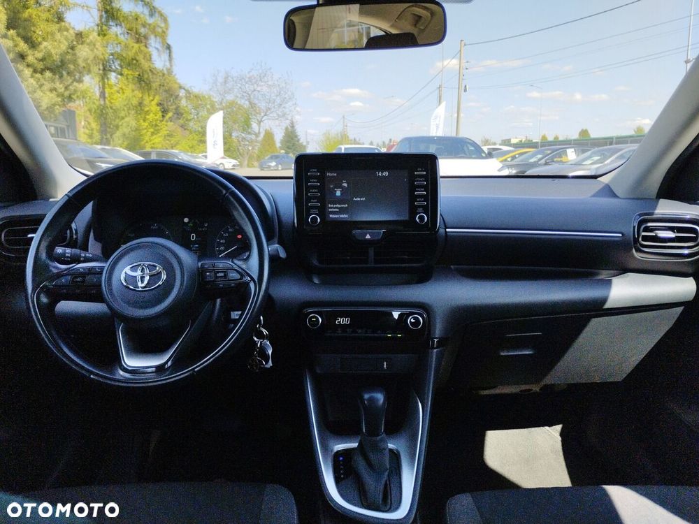 Toyota Yaris - 13