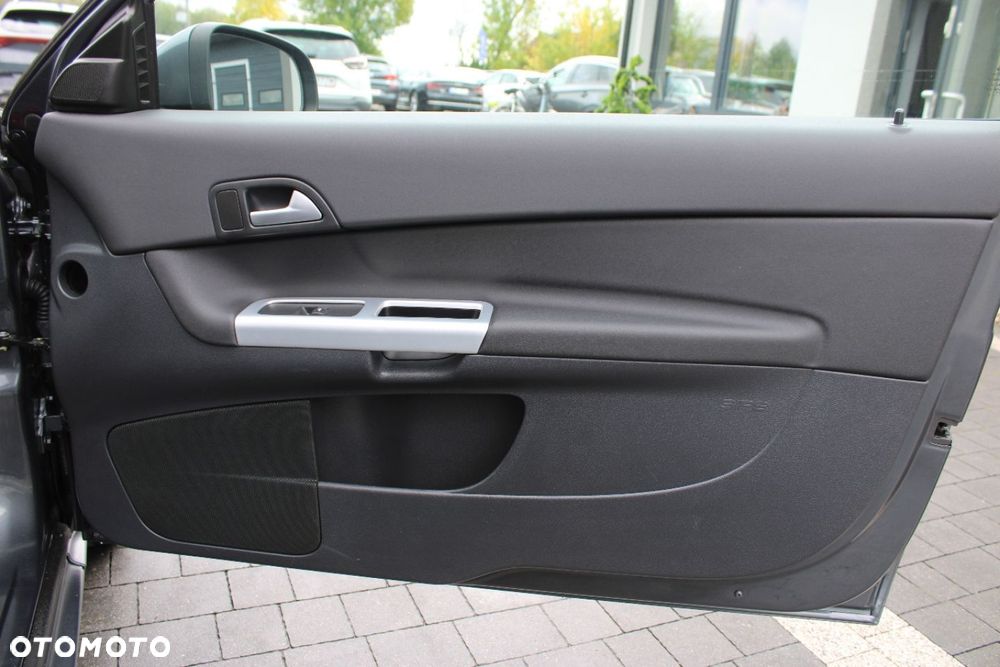 Volvo C30 - 24