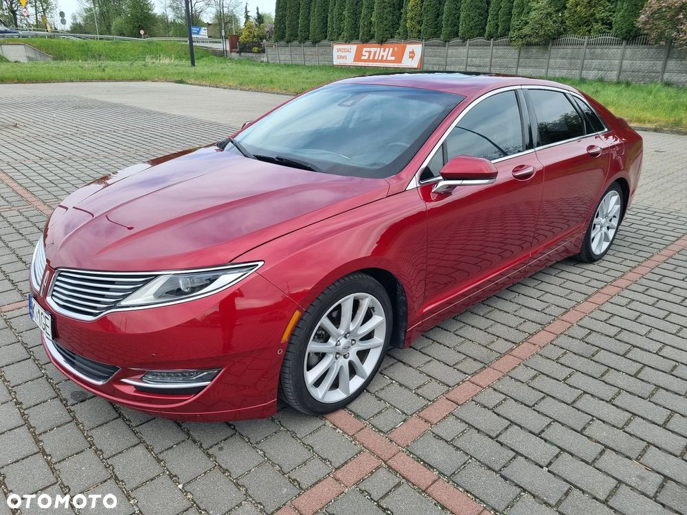 Lincoln MKZ - 1