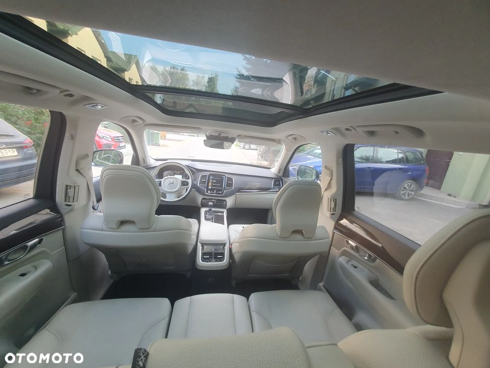 Volvo XC 90 T6 AWD Geartronic Momentum - 2