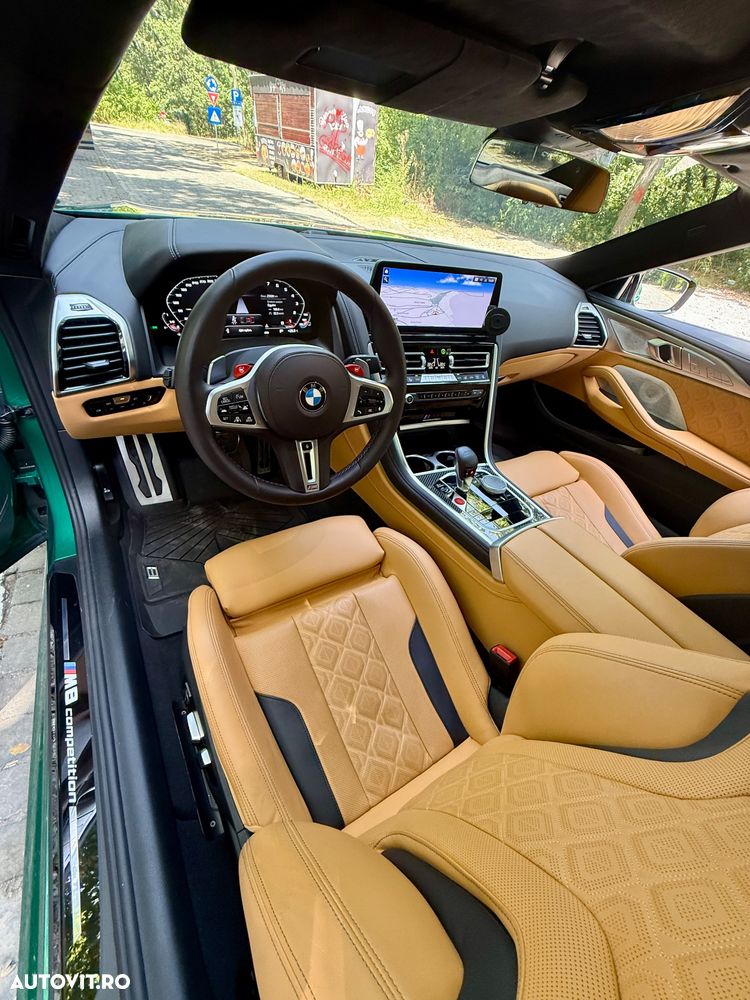 BMW M8 - 8