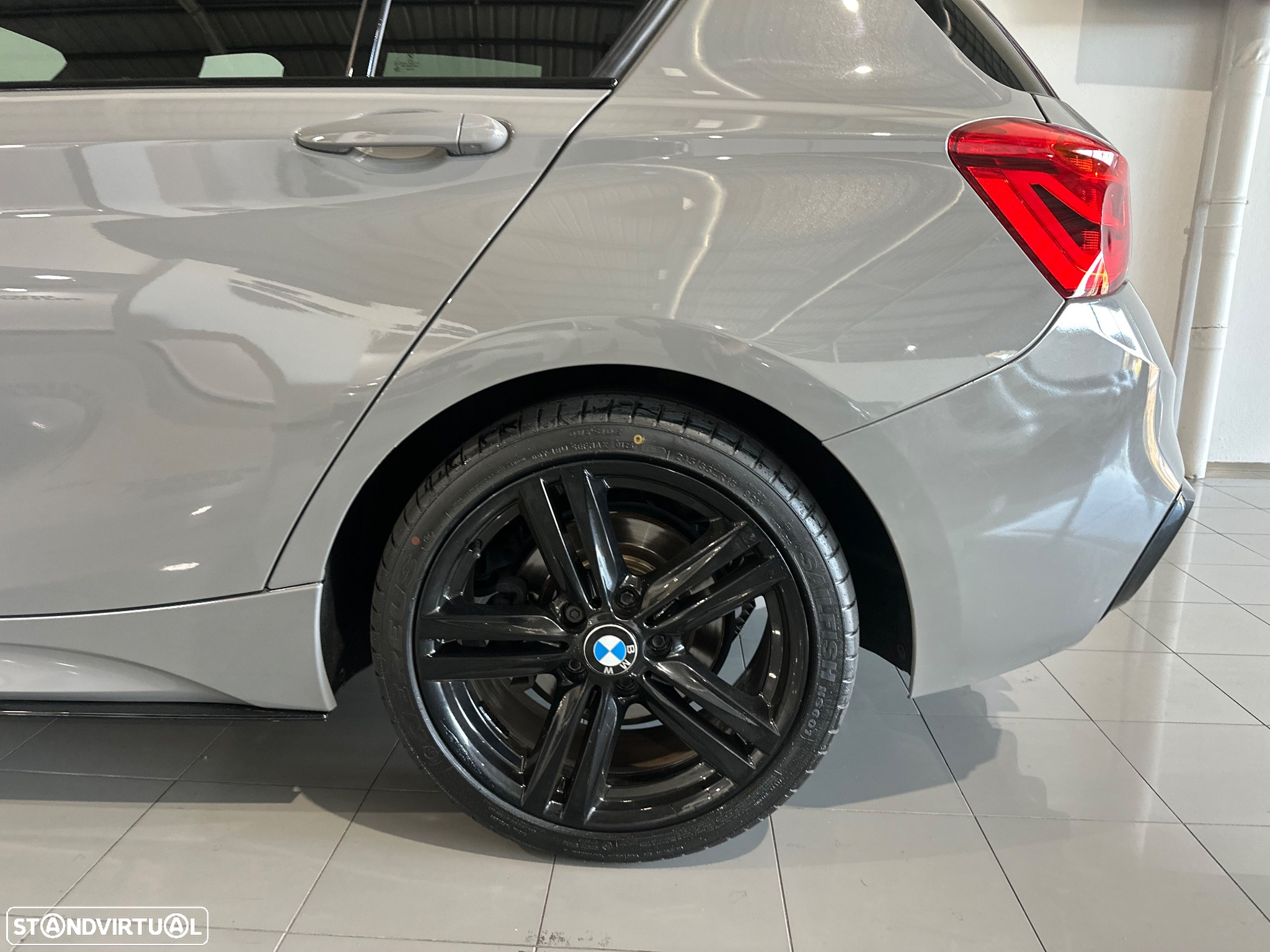 BMW 120 d Pack M Auto - 12