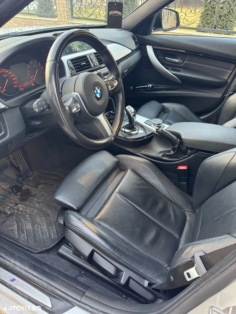 BMW 3 Series 2019 — imagine 22