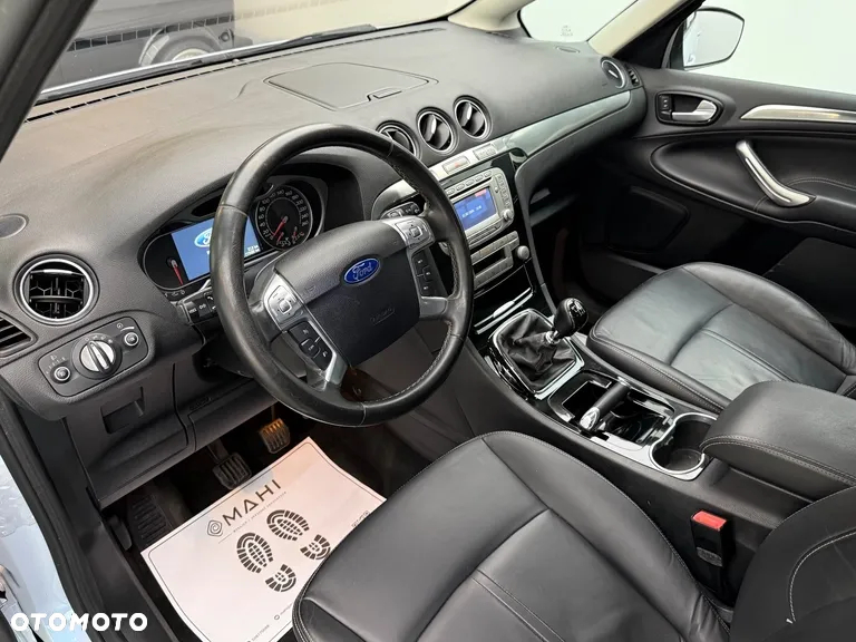 Ford S-Max 2.0 TDCi Titanium - 24