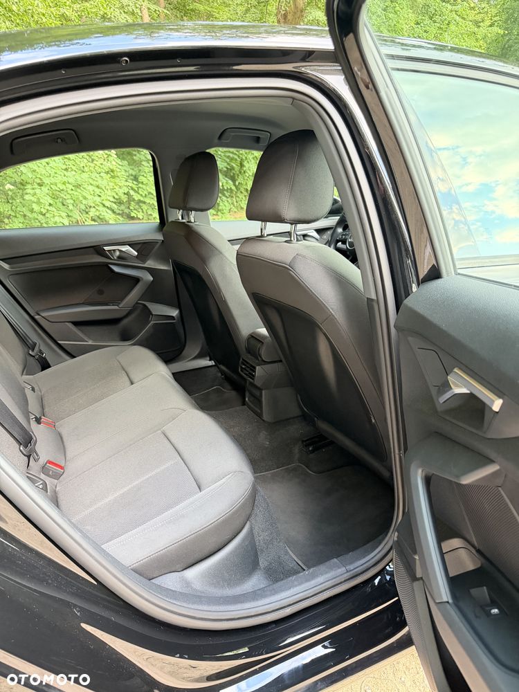 Audi A3 Limousine 35 TFSI mHEV Advanced S tronic - 11