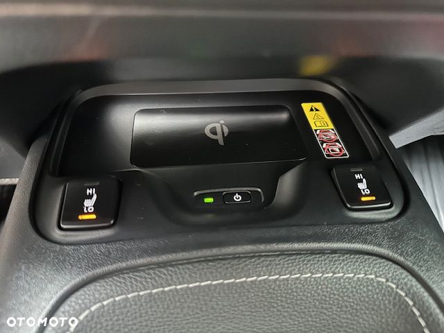 Toyota Corolla 1.8 Business Edition - 30