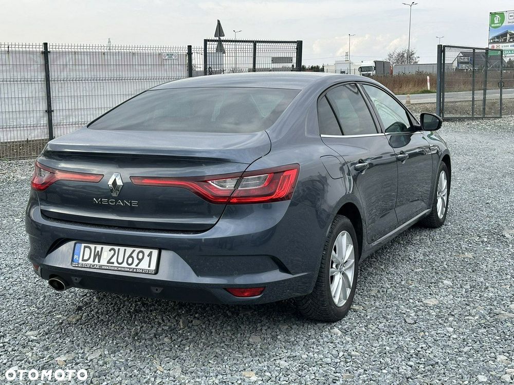 Renault Megane 1.6 SCe Limited - 6