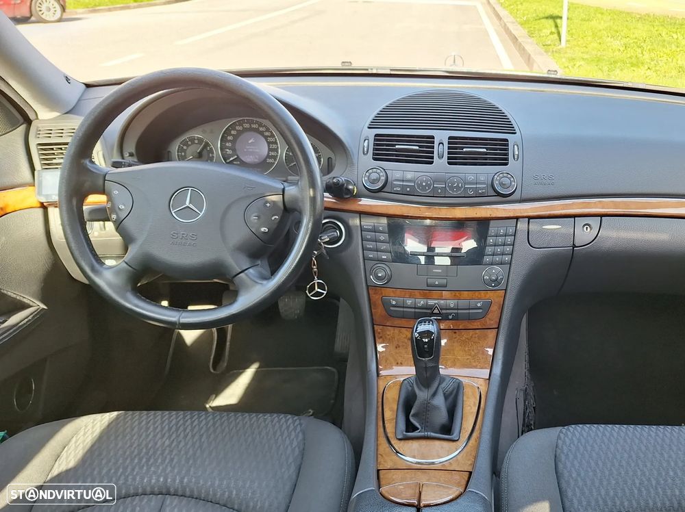 Mercedes-Benz E 220 CDI Elegance - 9