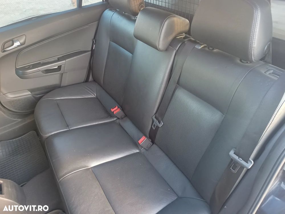 Opel Astra 1.9 CDTI DPF Edition Plus - 13