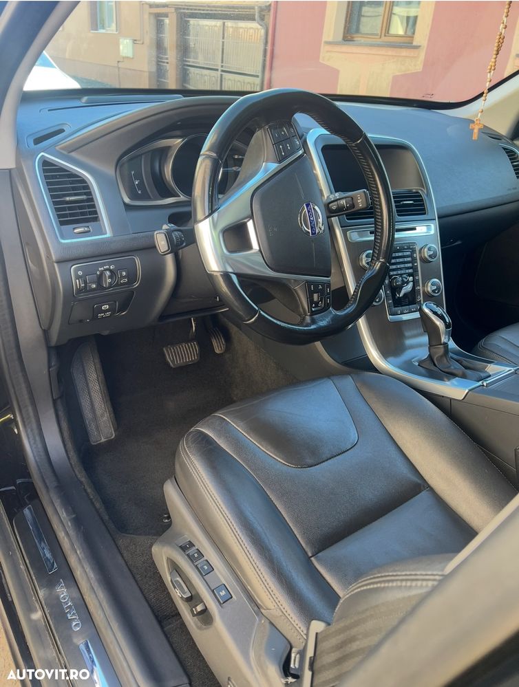 Volvo XC 60 - 12