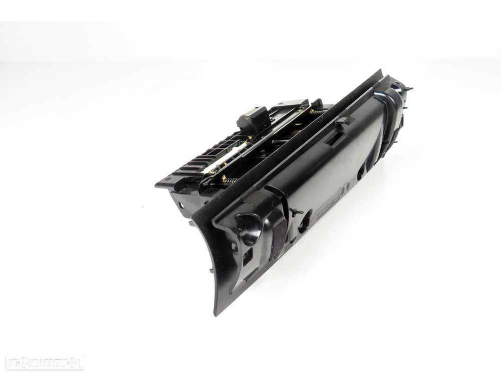 Compartimento secreto lado do acompanhante  Usado / Original MINI MINI (F56)/MIN... - 3