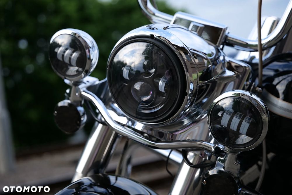 Harley-Davidson Touring Road King - 20