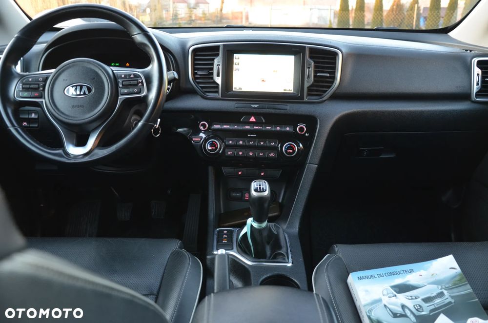 Kia Sportage 1.6 GDI 2WD ISG Dream-Team Edition - 13