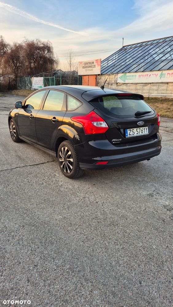 Ford Focus 1.6 Trend - 4