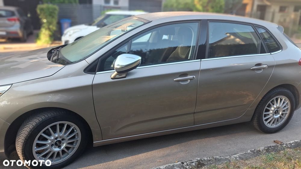 Citroën C4 1.4 VTi Attraction - 18