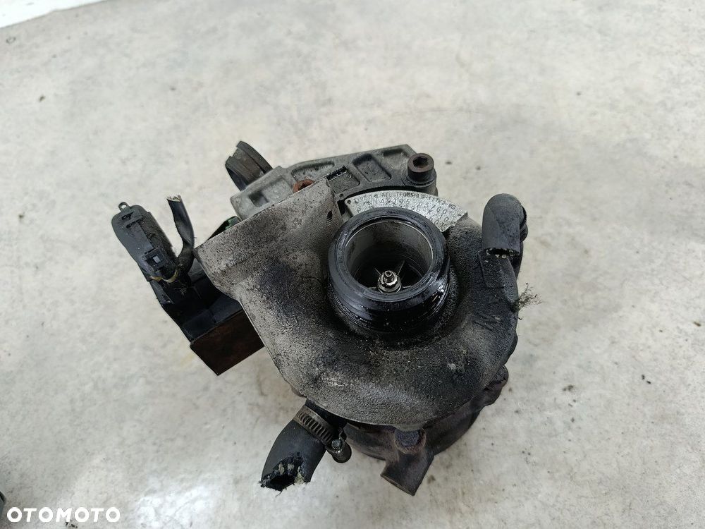 TURBINA BMW 3 E91 7795496  49135-05760 2.0 D 318d - 4