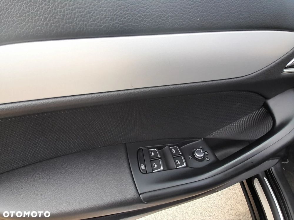 Audi Q3 2.0 TDI Quattro S tronic - 14