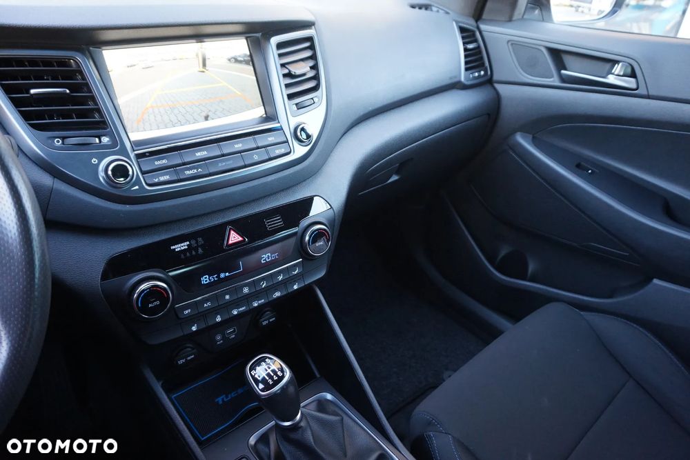 Hyundai Tucson blue 1.6 GDi 2WD Passion - 17