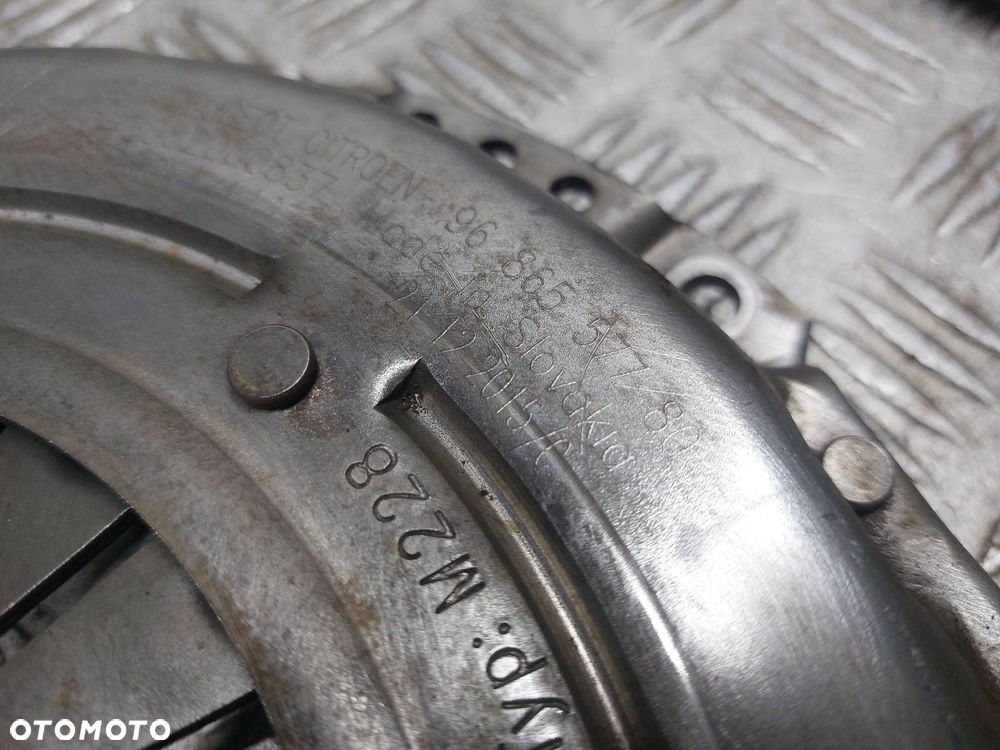 KOMPLETNE SPRZĘGŁO KOŁO ZAMACHOWE CITROEN C4 PICASSO I 1.6 VTI - 8