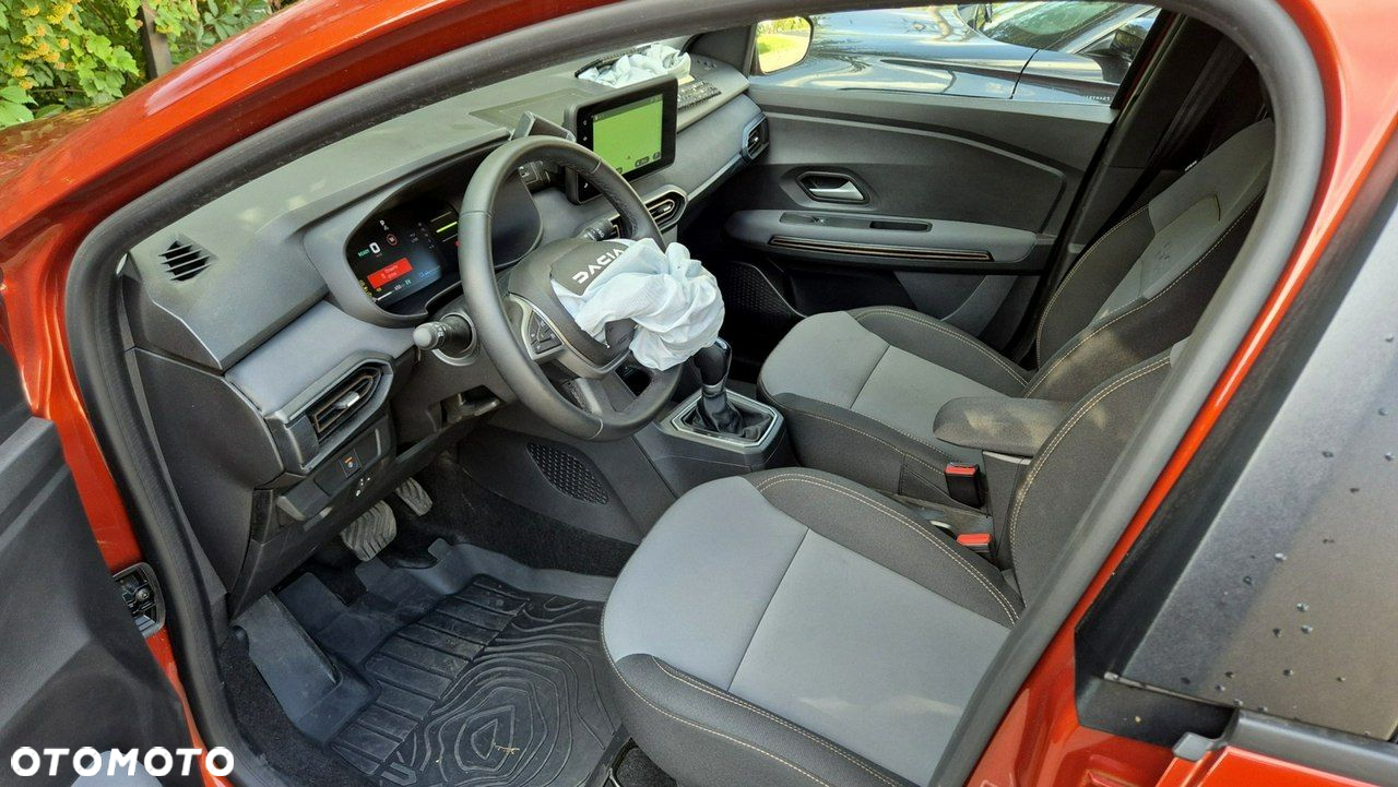 Dacia Jogger 1.6 Full Hybrid 140 Extreme MMT - 11