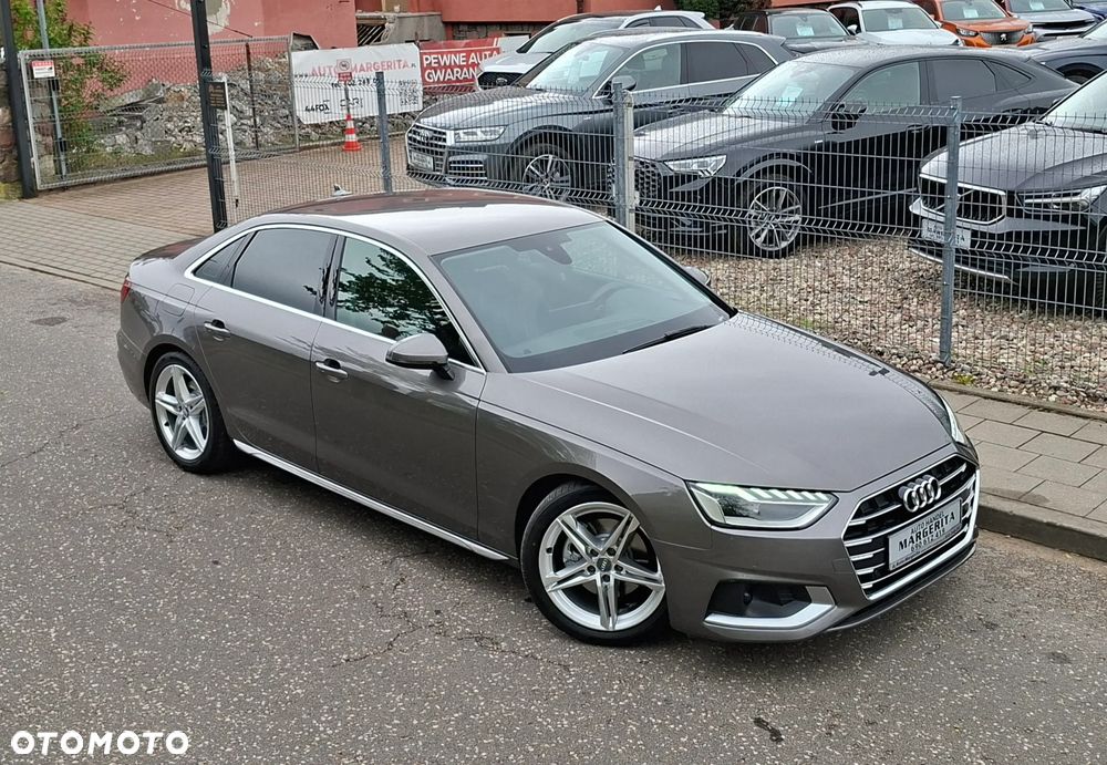 Audi A4 Limousine - 36