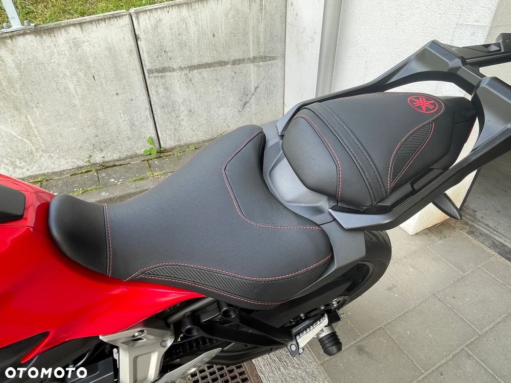 Yamaha MT - 16