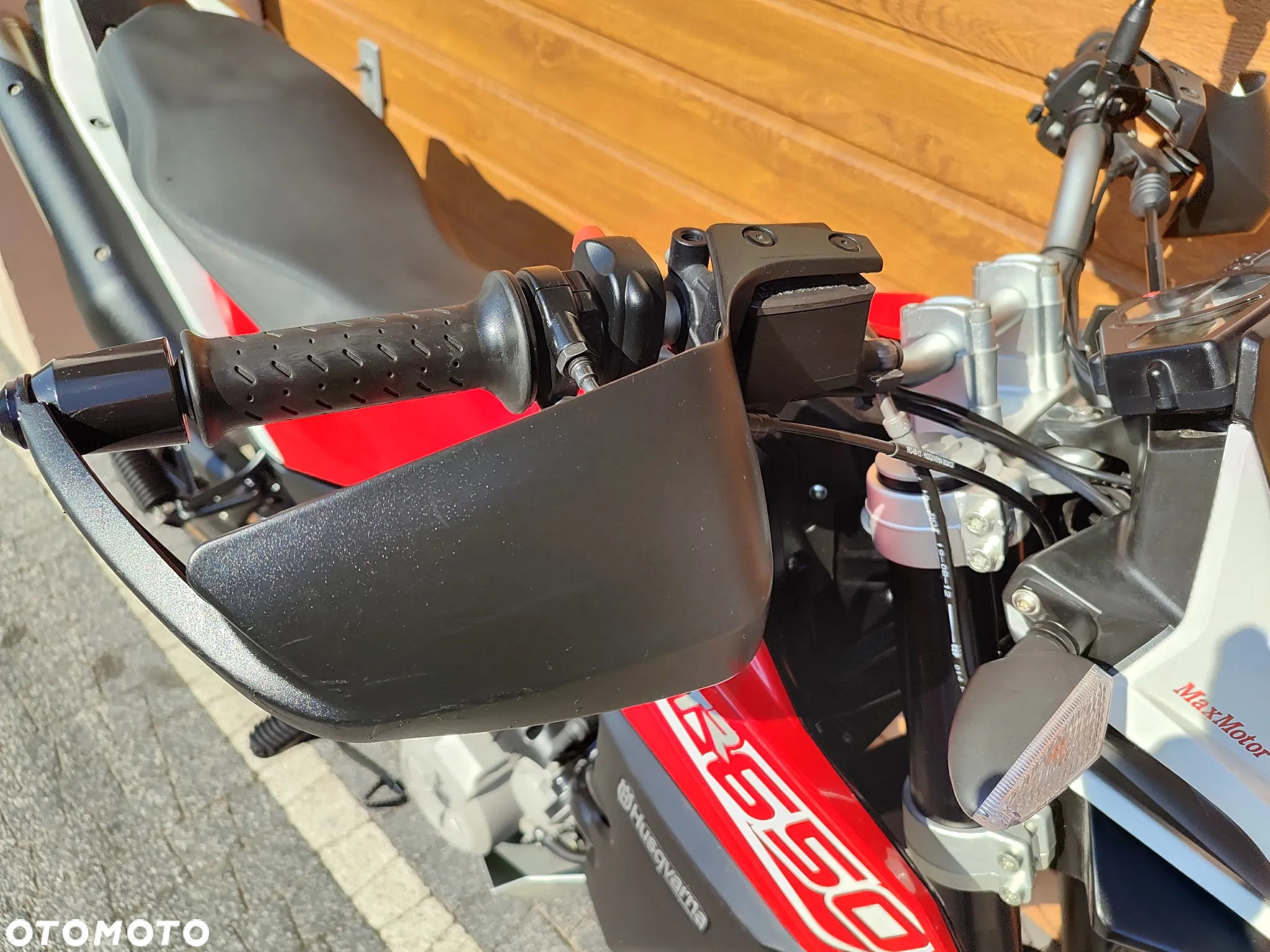 Husqvarna Inny - 17