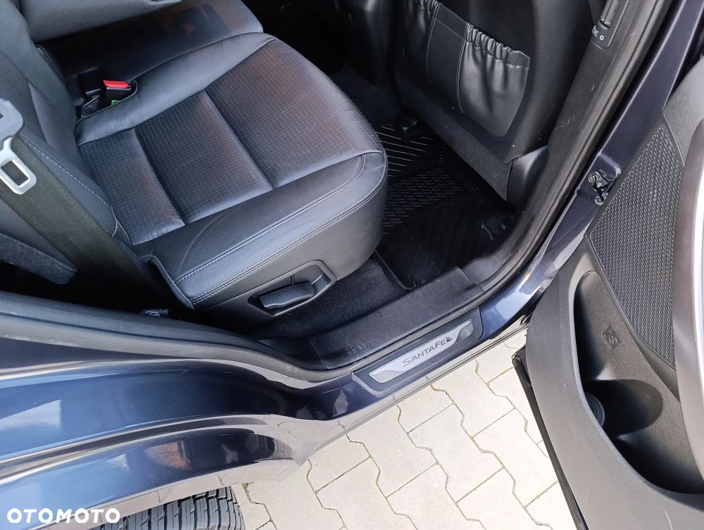 Hyundai Santa Fe blue 2.0 CRDI 4WD Premium - 33