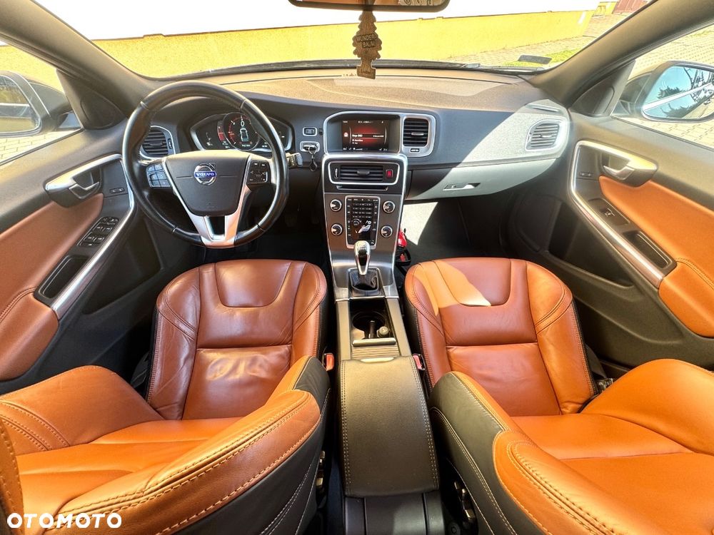 Volvo S60 D4 Drive-E Summum - 1