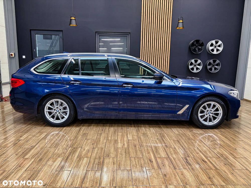BMW Seria 5 520d - 7