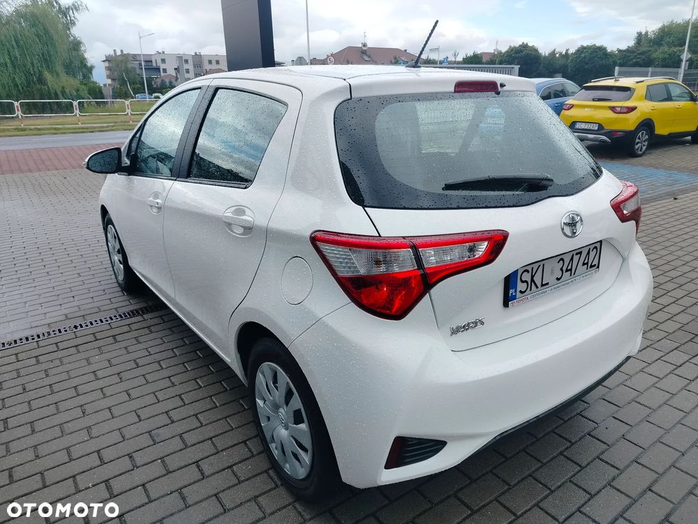 Toyota Yaris 1.0 Life - 10