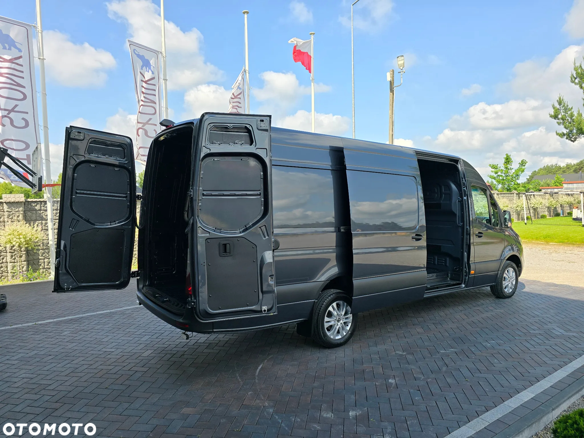Mercedes-Benz SPRINTER 319 3.0 190KM NOWY BEZ PRZEBIEGU BOGATA OPCJA WYPOSAŻENIA SALON PL NOWY NOWY NOWY - 13