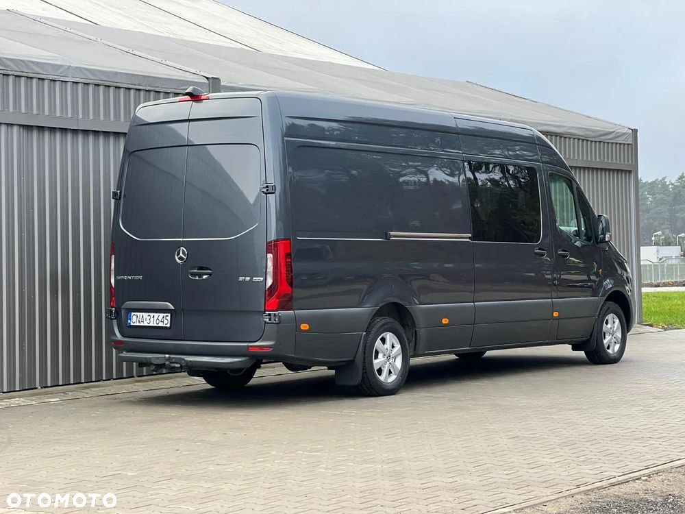 Mercedes-Benz Sprinter - 5