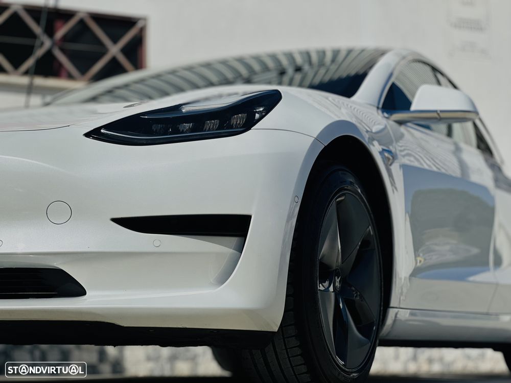 Tesla Model 3 Standard Range Plus RWD - 2