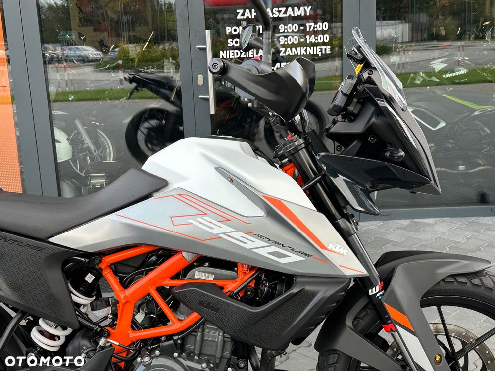 KTM Adventure - 9