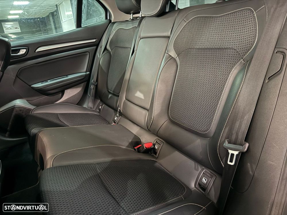 Renault Mégane ENERGY TCe 130 BOSE EDITION - 15