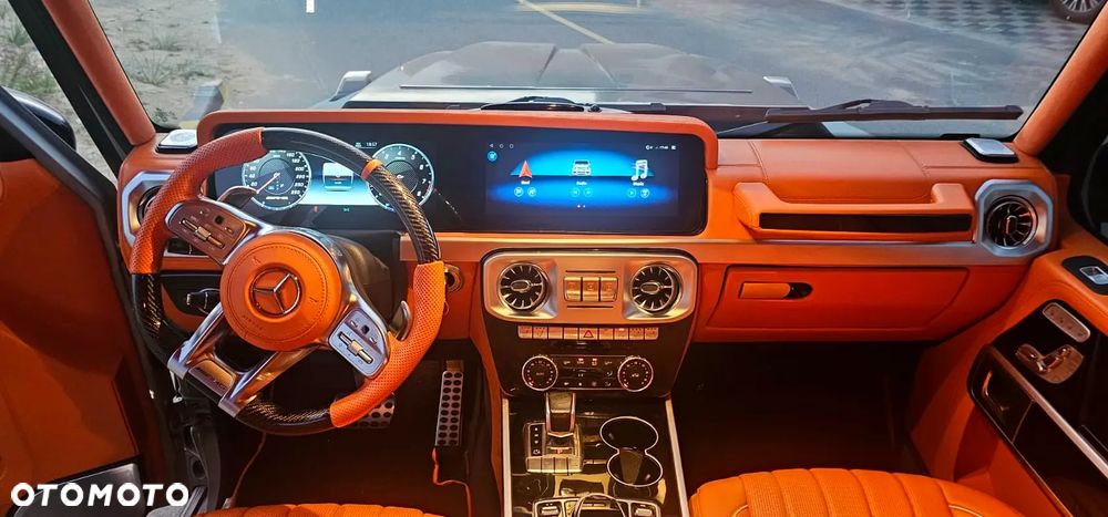 Mercedes-Benz Klasa G AMG 63 AMG SPEEDSHIFT 7G-TRONIC - 7