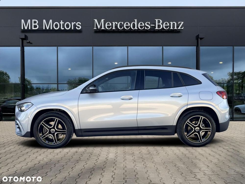 Mercedes-Benz GLA - 5