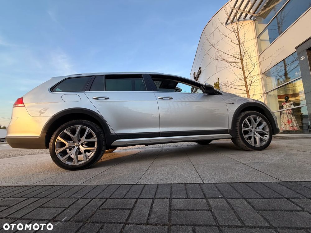 Volkswagen Golf Alltrack 2.0 TDI 4Motion (BMT) - 31