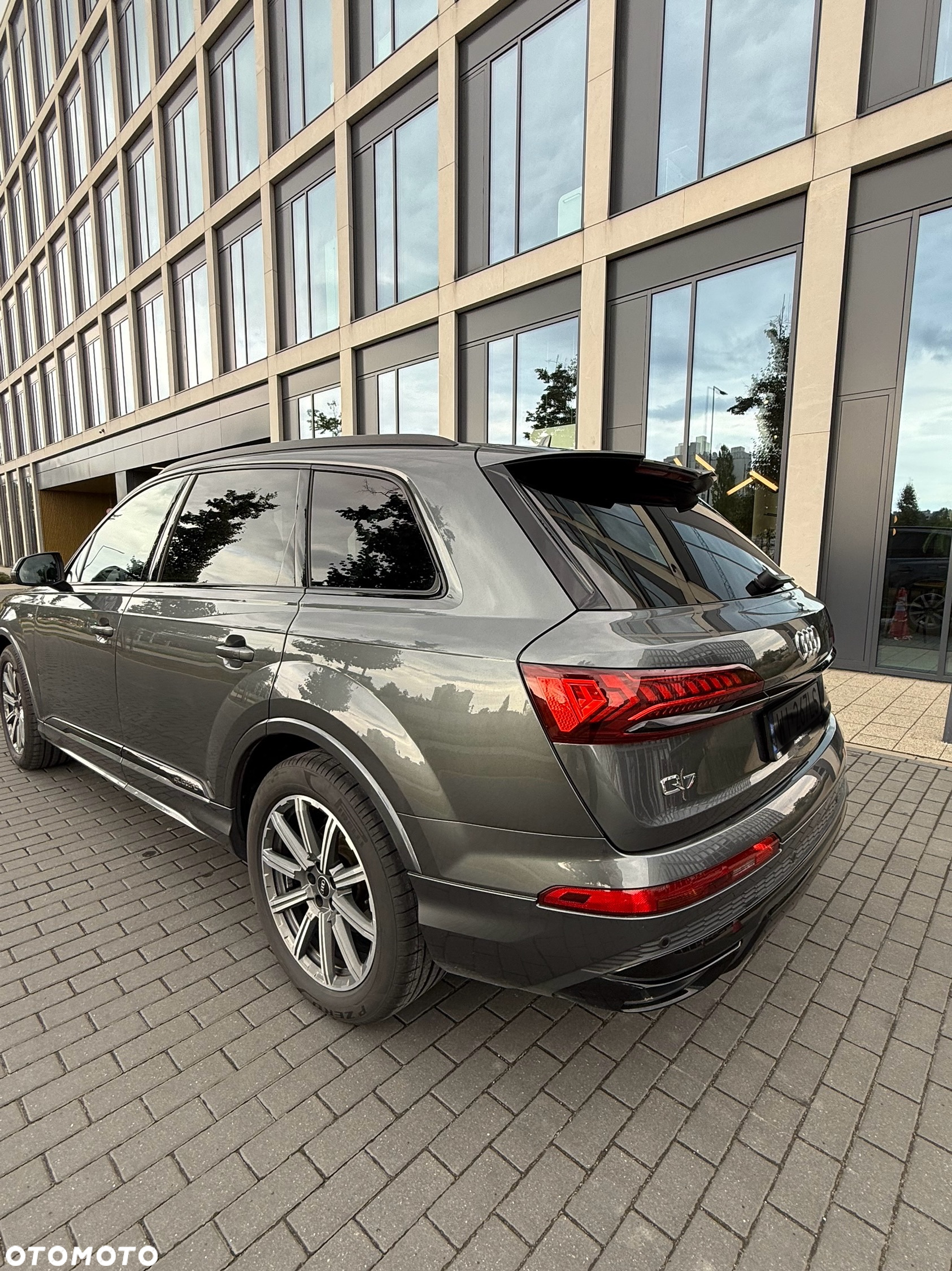 Audi Q7 - 10