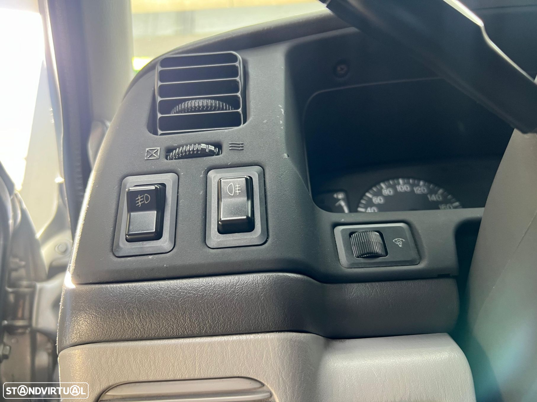 Mitsubishi Pajero Sport 2.5 TD GLS - 27