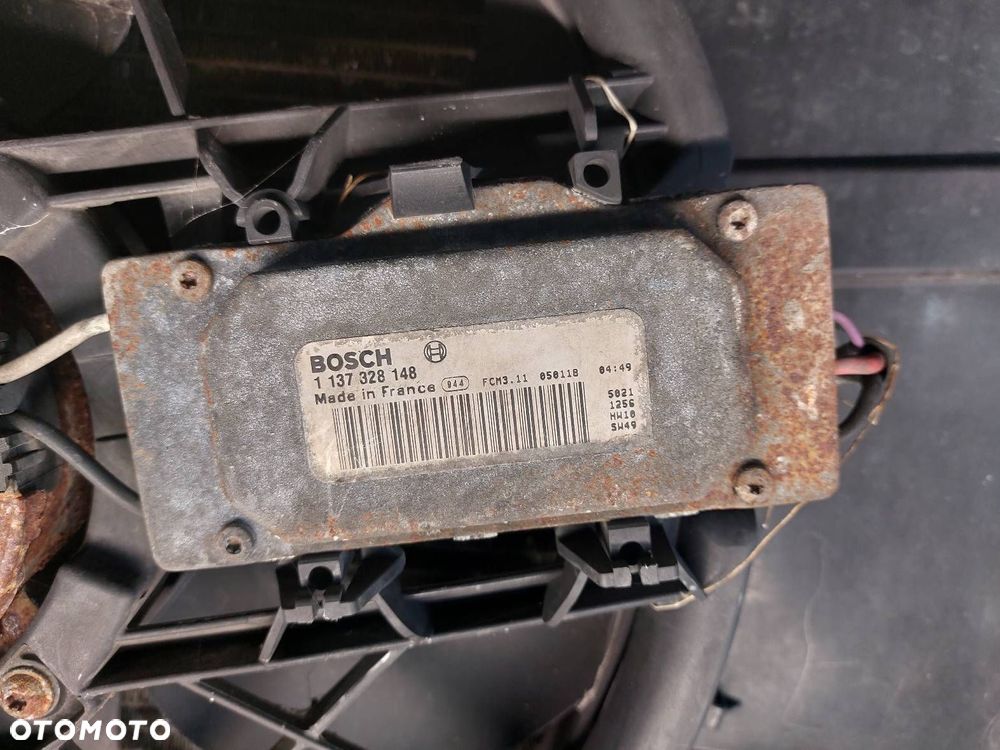 CHŁODNICA WODY KLIMATYZACJI INTERCOOLER WENTYLATORY VOLVO V50 I 2.0 D - 3
