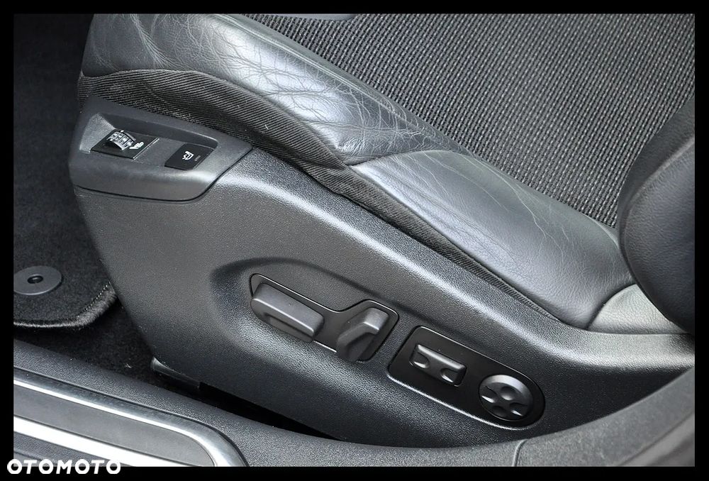 Citroën C5 2.0 HDi Exclusive - 27