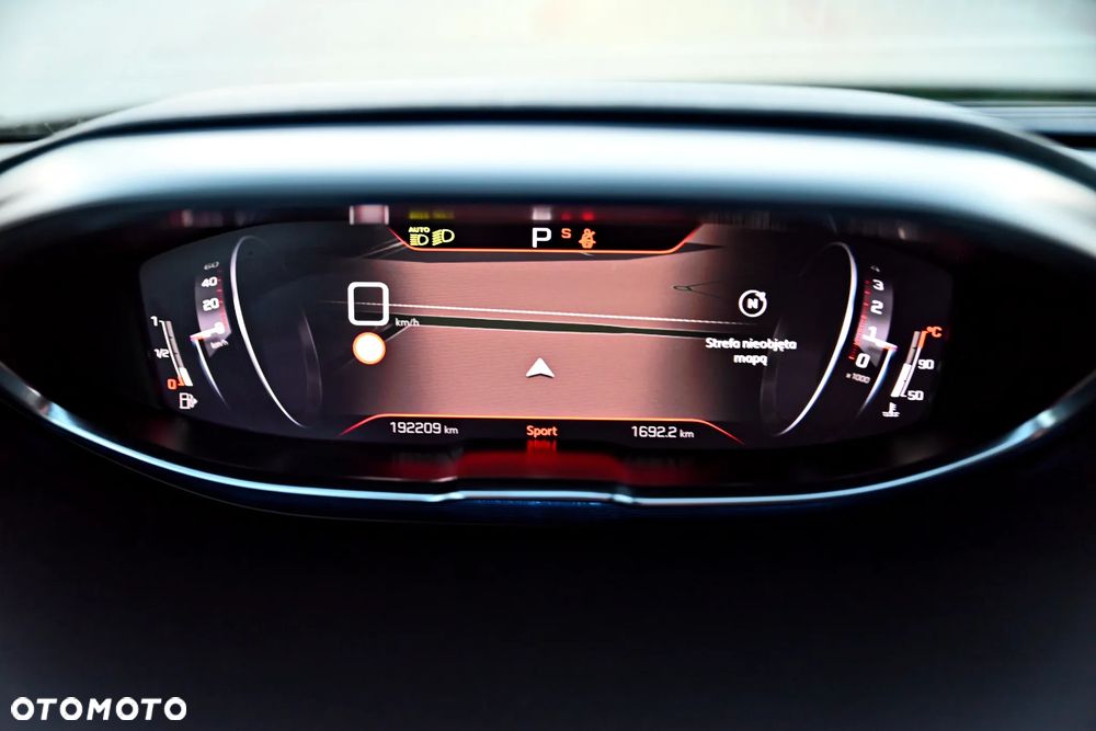 Peugeot 3008 BlueHDi 130 Stop & Start EAT8 GT Pack - 28