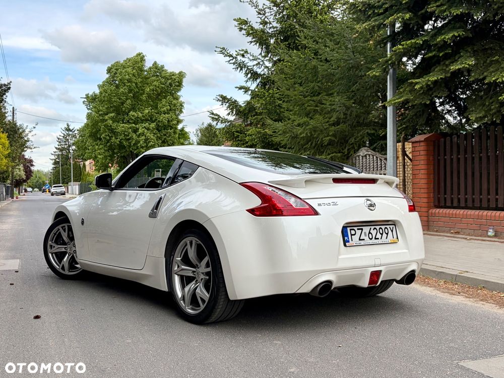 Nissan 370 Z 3.7 V6 Pack2 - 4