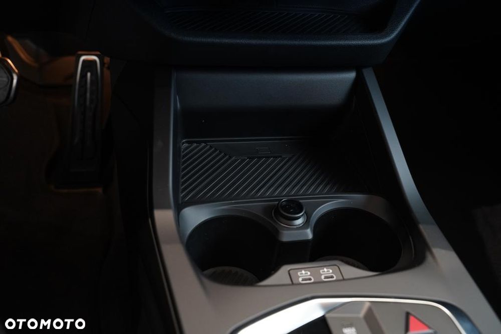 BMW Seria 1 M135 xDrive - 22