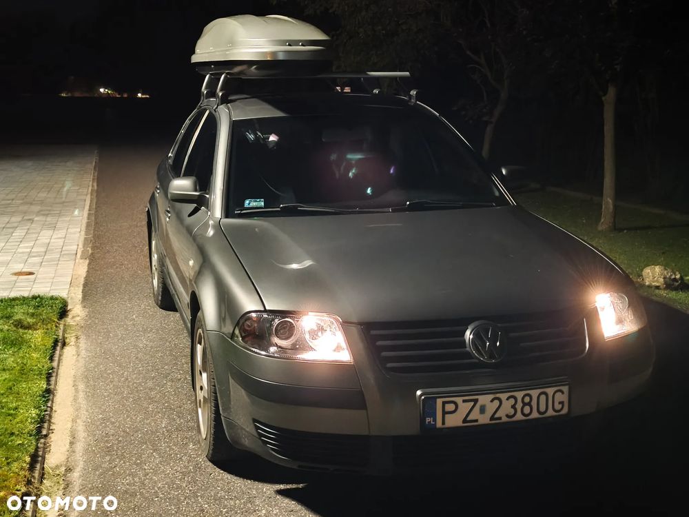 Volkswagen Passat 1.8T Comfortline - 17